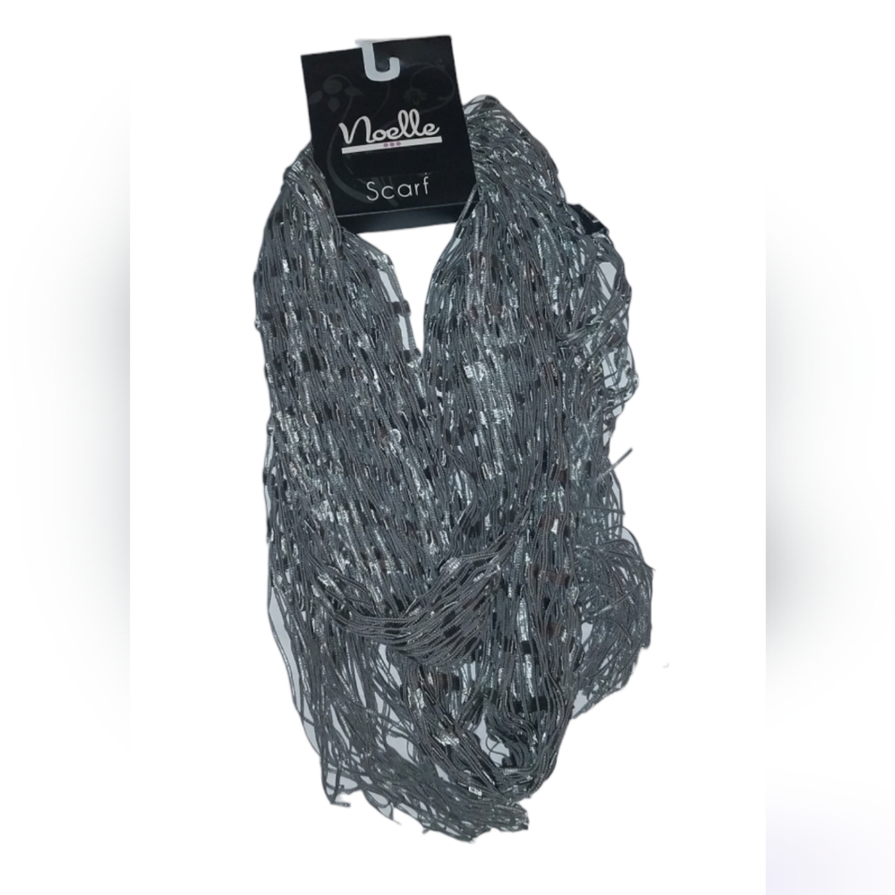 Noelle Grey Scarf
